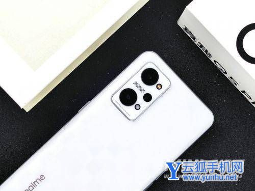 真我Q5和真我Q5i区别是什么-手机参数对比