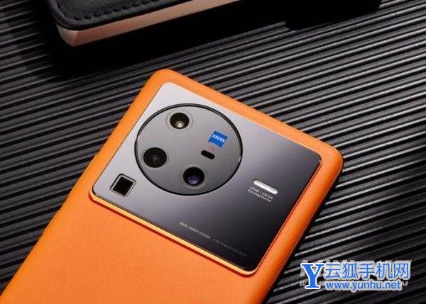 vivoX80Pro开箱赏析-手机好看吗 