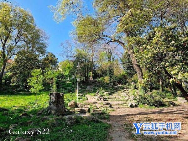 三星A53与三星S22拍照差距大吗-手机拍照评测