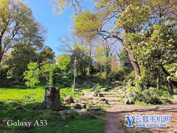 三星A53与三星S22拍照差距大吗-手机拍照评测