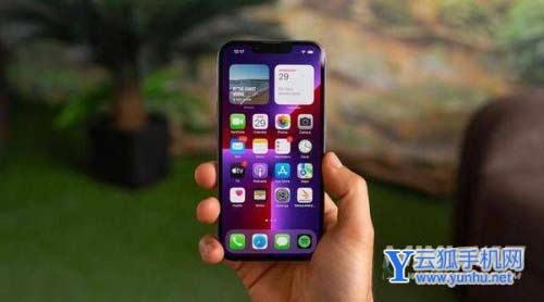 选择iPhone13Pro还是选择vivox80Pro-哪款手机更加适合入手
