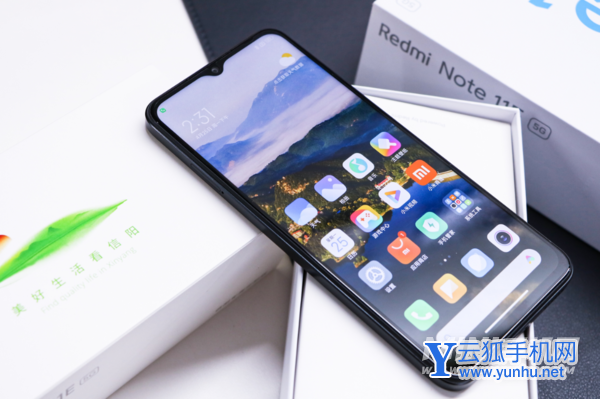 小米第一款城市定制手机发布：联发科天玑700加持