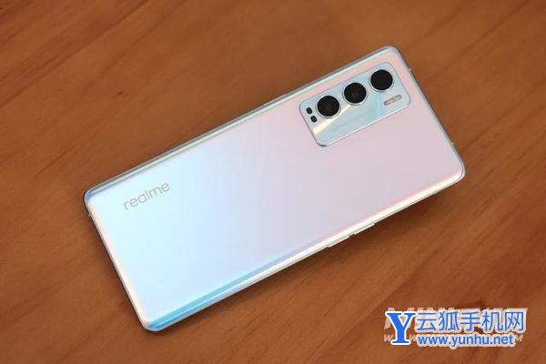 红米K50和真我GT探索版的区别-手机参数对比