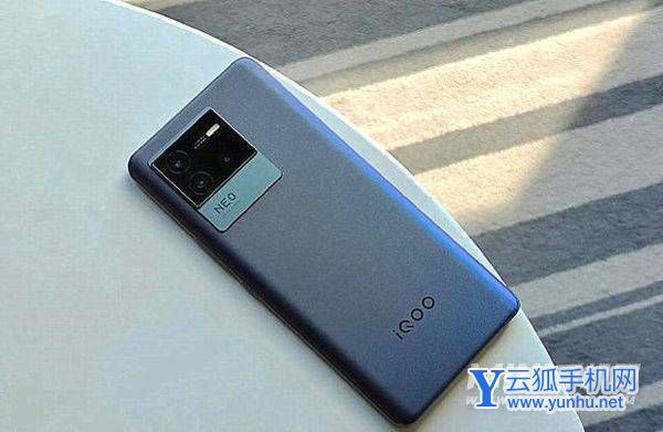 iqooneo6se和oppok10怎么选择-手机配置详细解答