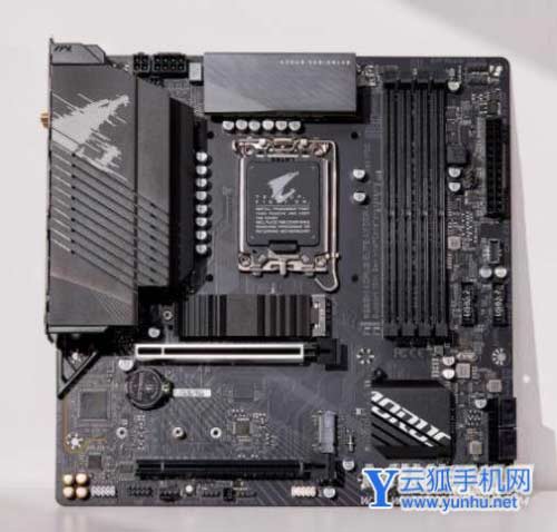 技嘉B660M小雕主板赏析-开箱赏析