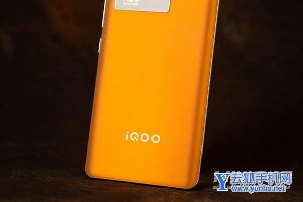 iQOONeo6SE开箱赏析-真机外观赏析