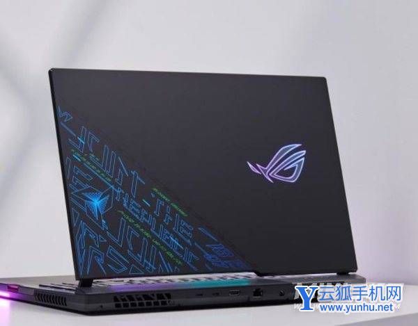 ROG枪神6Plus开箱赏析-笔记本好看吗