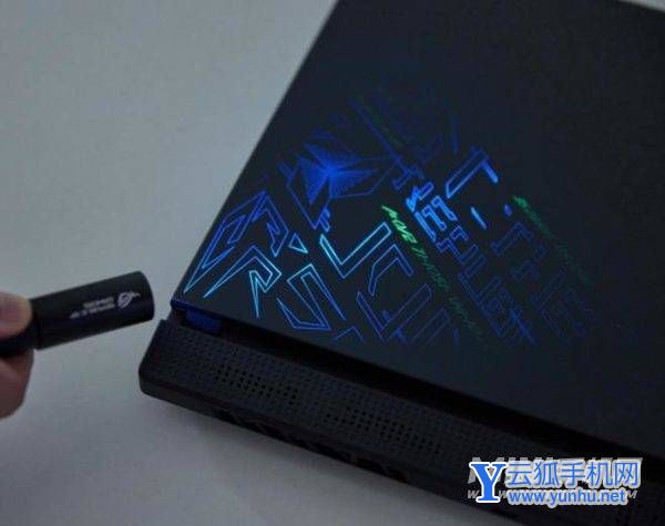 ROG枪神6Plus开箱赏析-笔记本好看吗