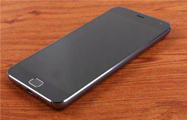 手机缺电严重开不了机