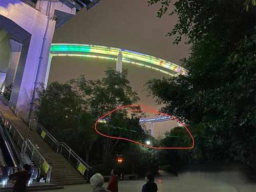 iphone12promax拍照有一个光点-怎么解决拍照光点问题