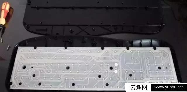 电脑键盘用太久竟然这么脏！不会清理怎么行？