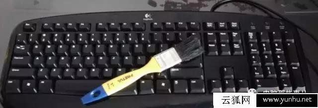 电脑键盘用太久竟然这么脏！不会清理怎么行？