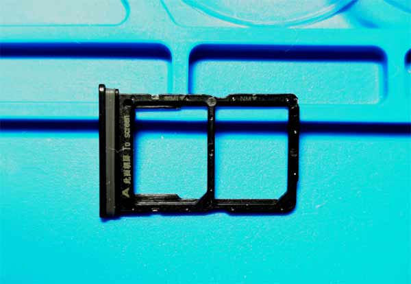 荣耀Play4T Pro的拆机图，看看内部做工和用料咋样(图2)