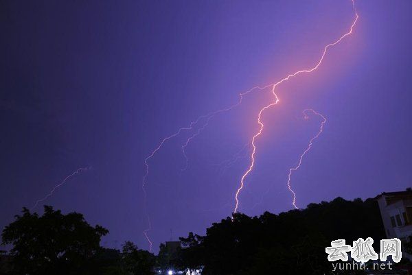 打雷可以玩电脑吗?打雷对电脑有影响吗?