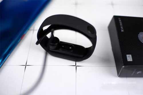 小米手环5怎么开机-开机键在哪(图文)