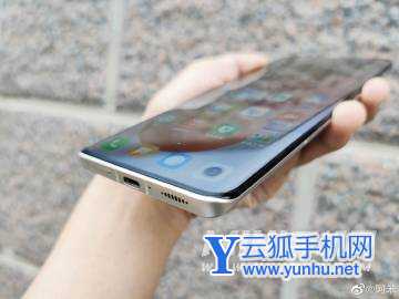 小米Civi屏幕是国产的吗-是柔性屏幕吗